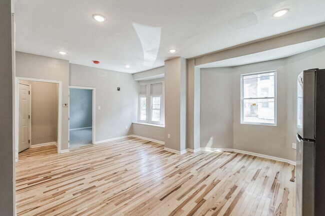 Building Photo - 4926 Kingsessing Ave (LO)