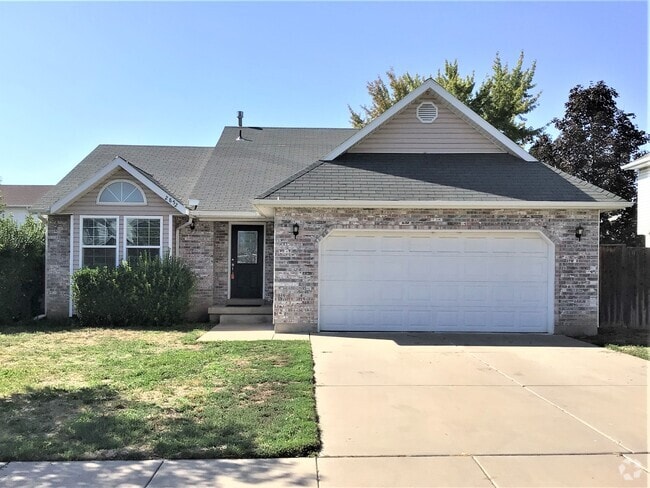 Building Photo - 2852 Brady Way