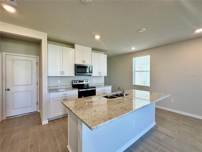 Building Photo - 7721 Momentum Pkwy