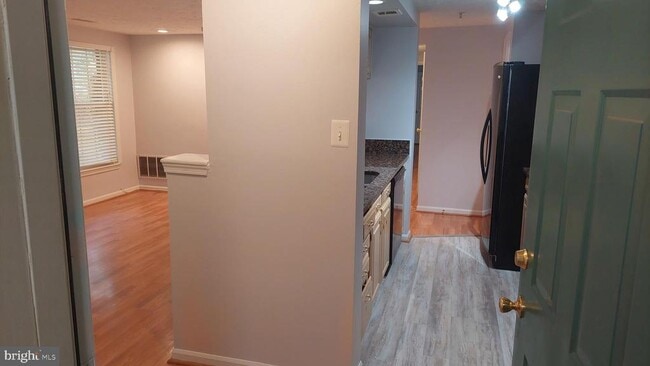 Building Photo - 13107 Briarcliff Terrace