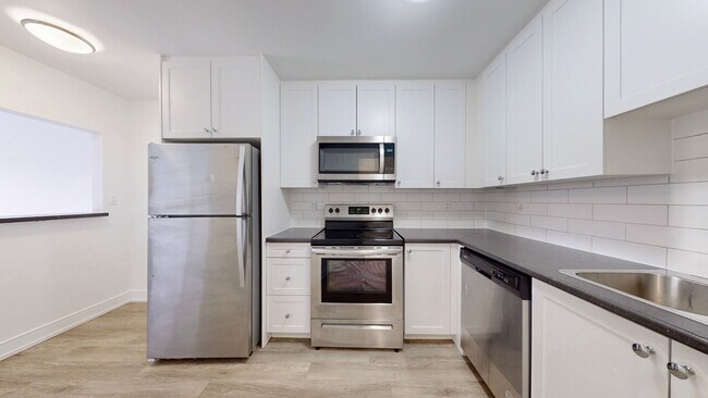 Photo du bâtiment - Beaverbrae Apartments