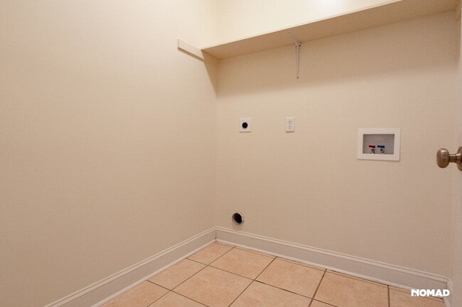 Foto del edificio - 2729 Quail Run Dr