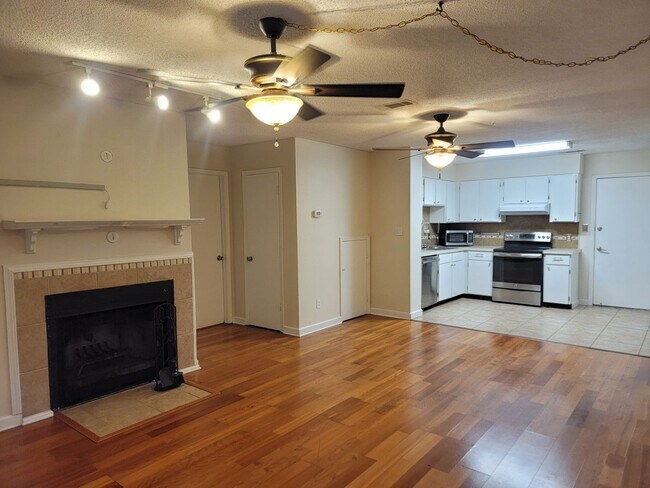 Foto del edificio - Great location in NE Pensacola!
