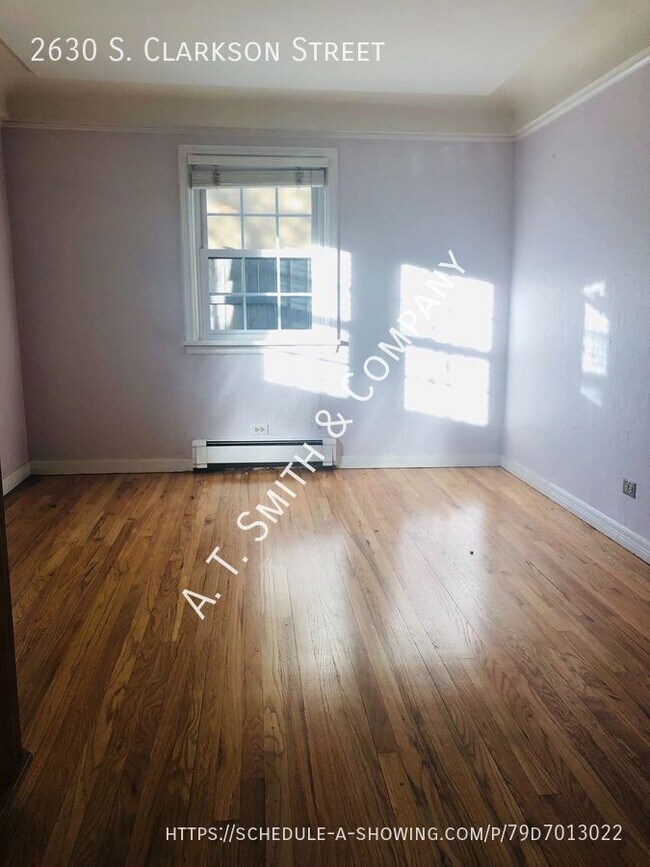 Foto del edificio - 2630 S Clarkson St