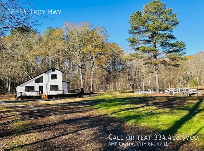 Foto del edificio - 18354 Troy Hwy