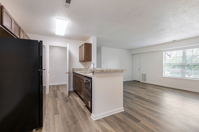 Building Photo - Wilton Farm Apartments