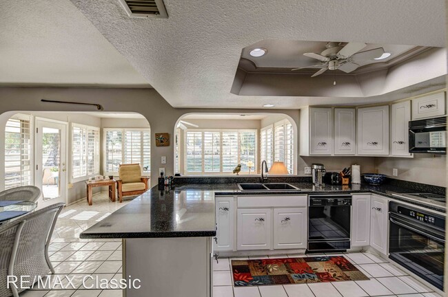 Building Photo - 3 br, 2 bath House - 1162 Leisure World