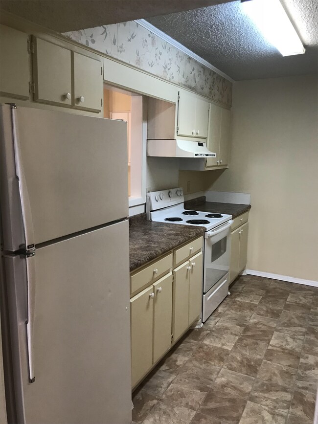 Building Photo - 4100 US-165