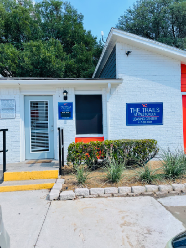 Building Photo - 6100 Westcreek Dr
