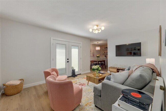 Foto del edificio - 2600 Penny Ln