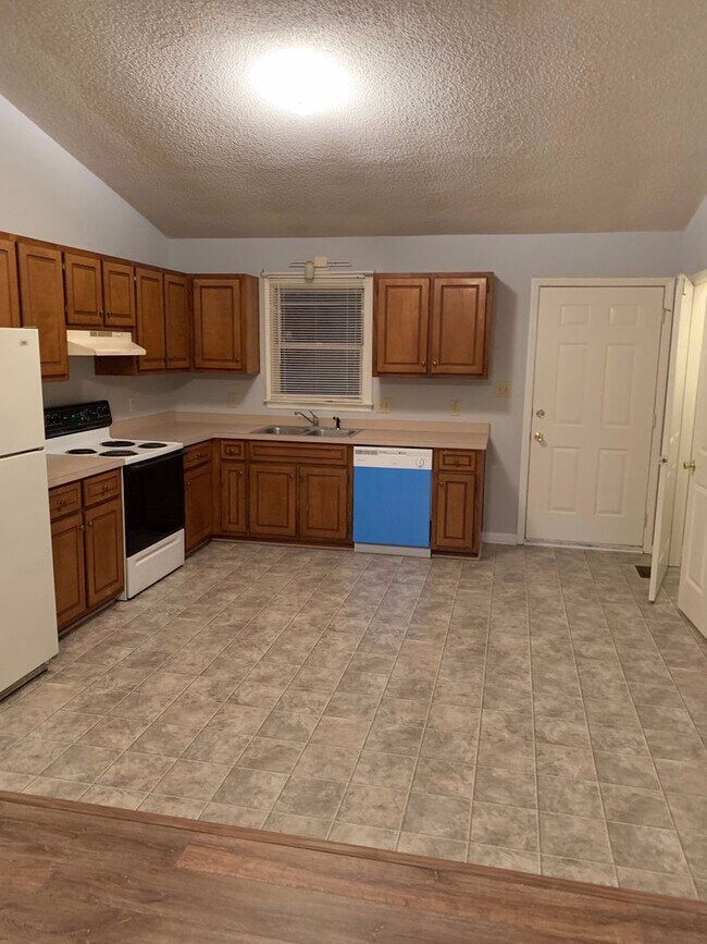 Foto del edificio - Kittrell Duplex 3