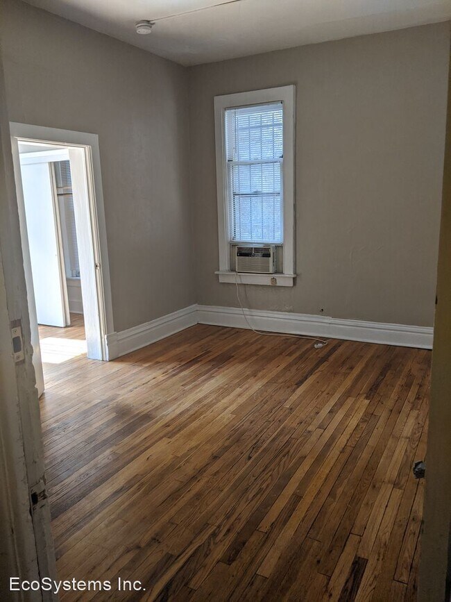 Foto del edificio - 1230 N Washington St