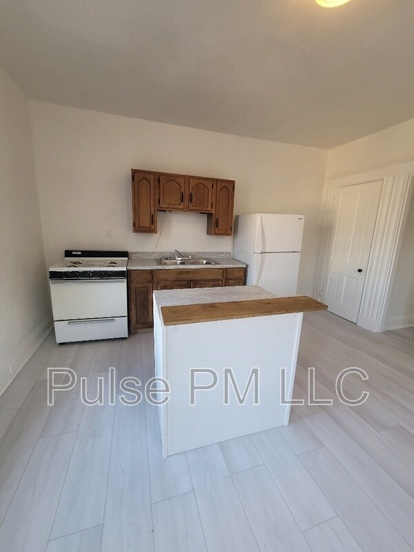Foto del edificio - 3715 Park Ave
