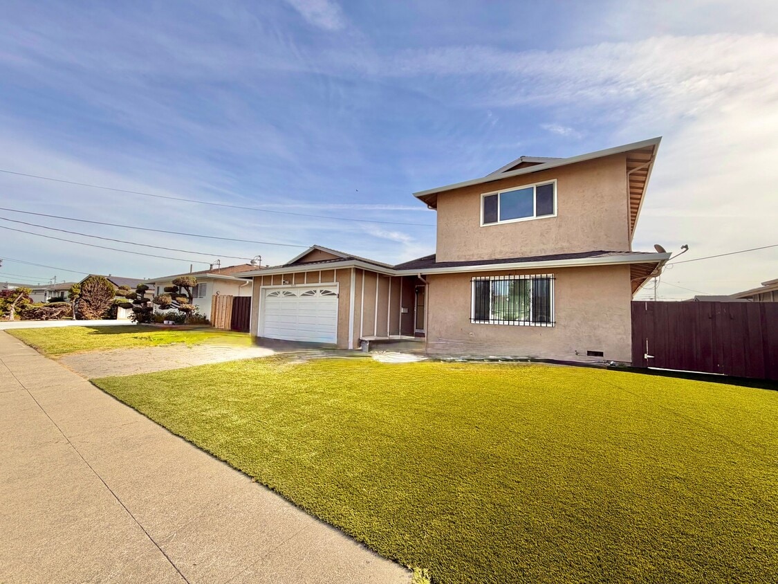 Photo - 14550 Acapulco Rd (San Leandro, CA)