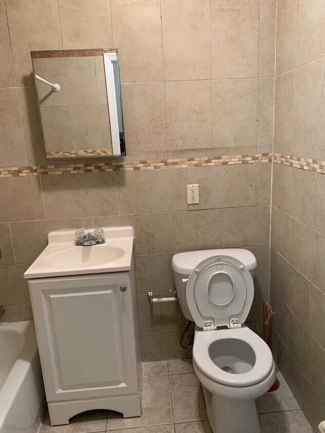 Foto del edificio - 455 E 181st St