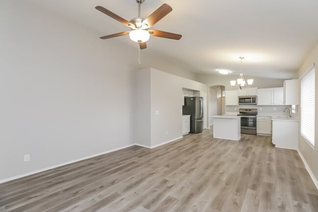 Foto del edificio - 2522 E Camino St