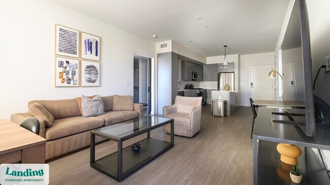 Foto del edificio - 9235 W Russell Rd
