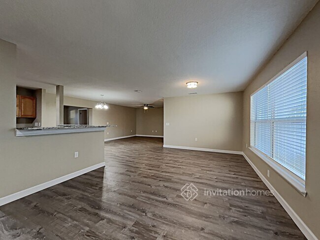 Foto del edificio - 1860 Willow Oak Dr N