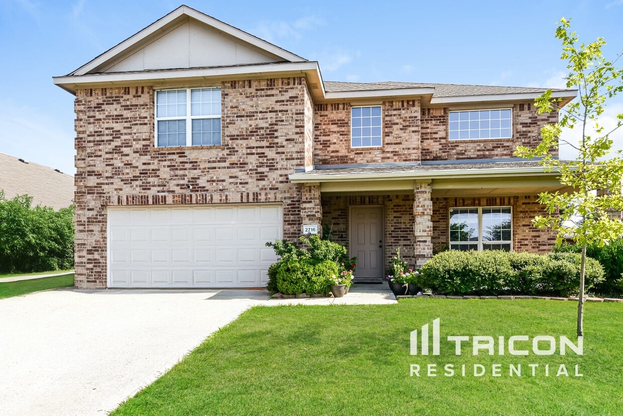 Foto principal - 2716 Mockingbird St