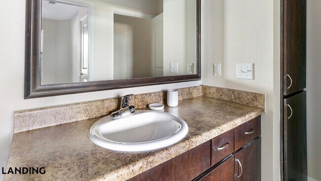 Foto del edificio - 14580 Crosby Fwy