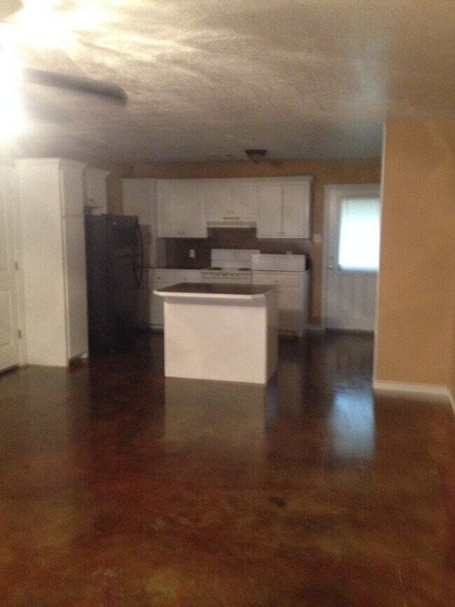 Foto del edificio - 278 Gilmore Rd
