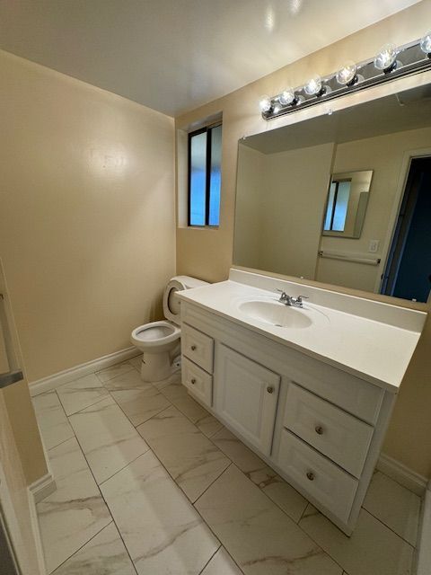 Foto del edificio - 3568 Brenton Ave