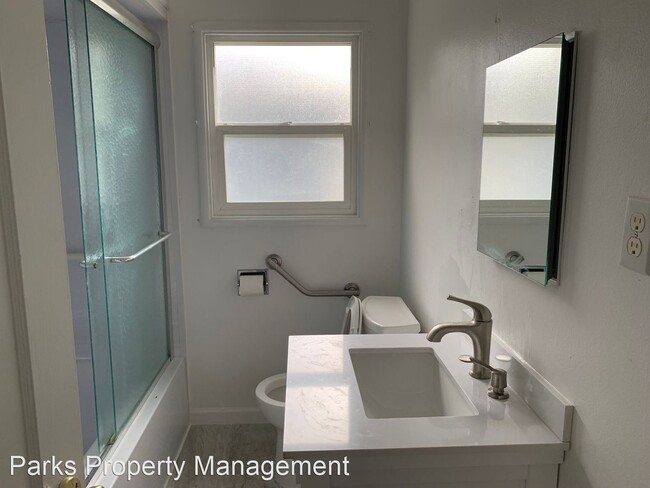 Building Photo - 2 br, 1 bath House - 3607 Lolita Drive