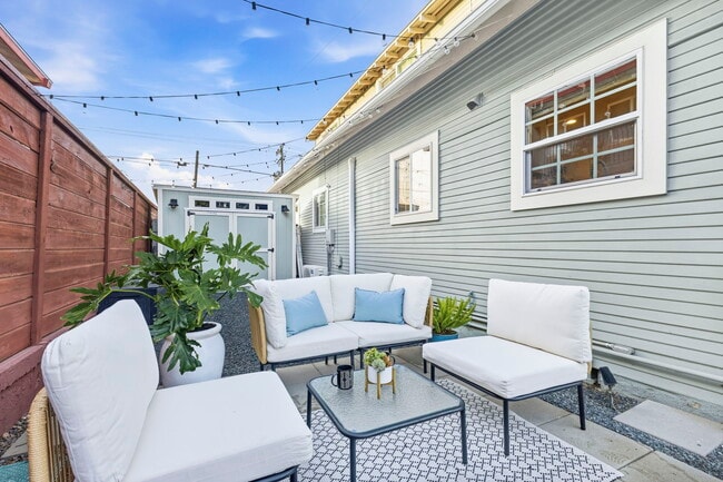 Building Photo - 3136 Grape St