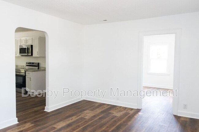 Building Photo - 1401 Boyd St