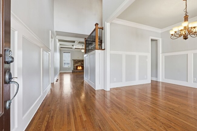 Building Photo - 6437 Blue Water Dr