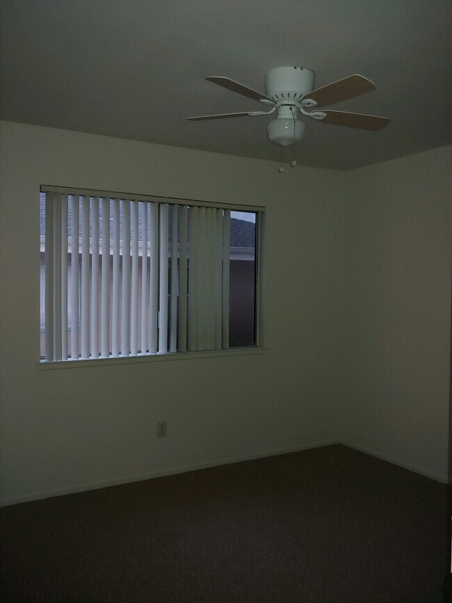 Foto del edificio - 2919 N White Ave