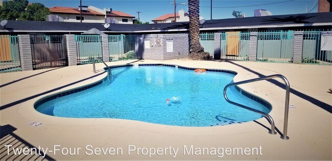 Foto del edificio - 1914 W Hayward Ave