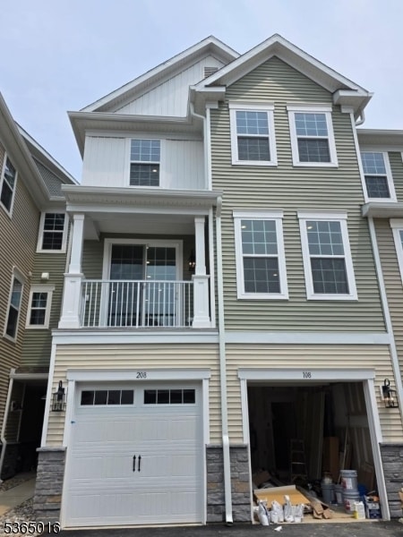 Building Photo - 208 Lavender Wy