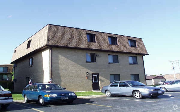 Primary Photo - 126 Sonny Ln