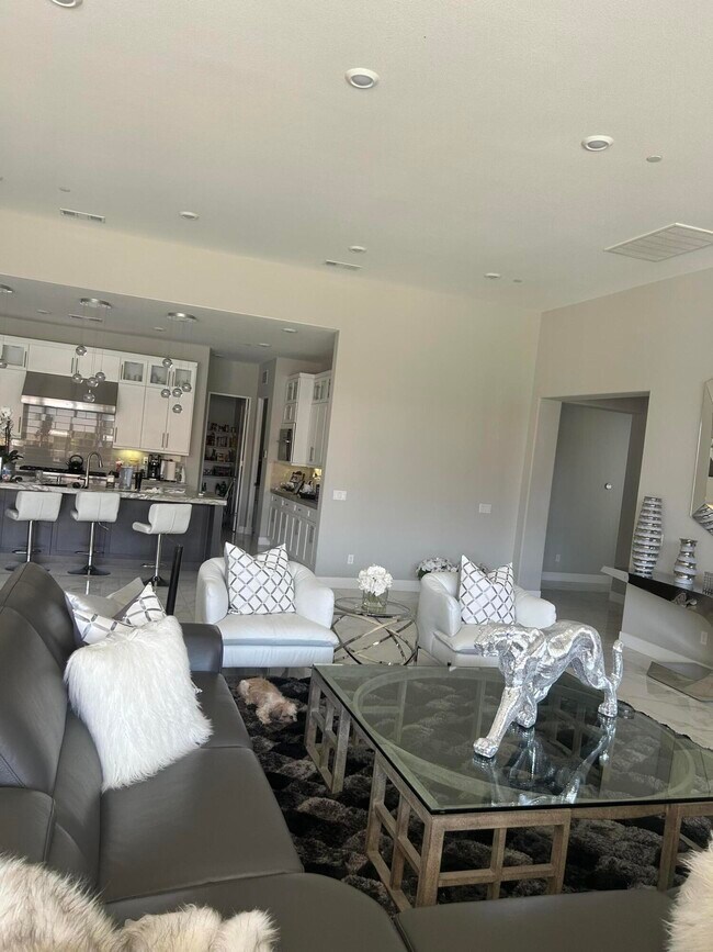Foto del edificio - 81695-695 Thunder Gulch Way
