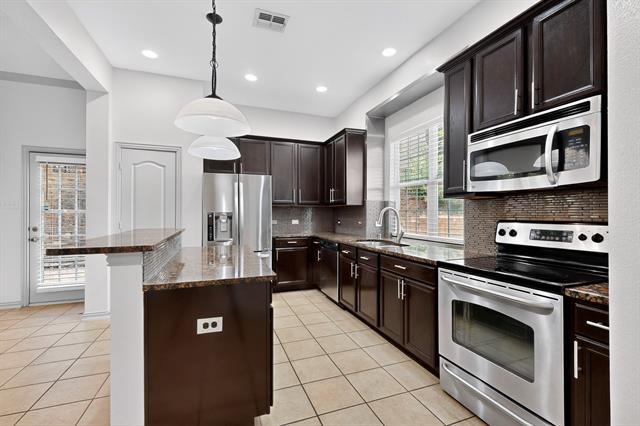 Foto principal - 4015 Rome Ct