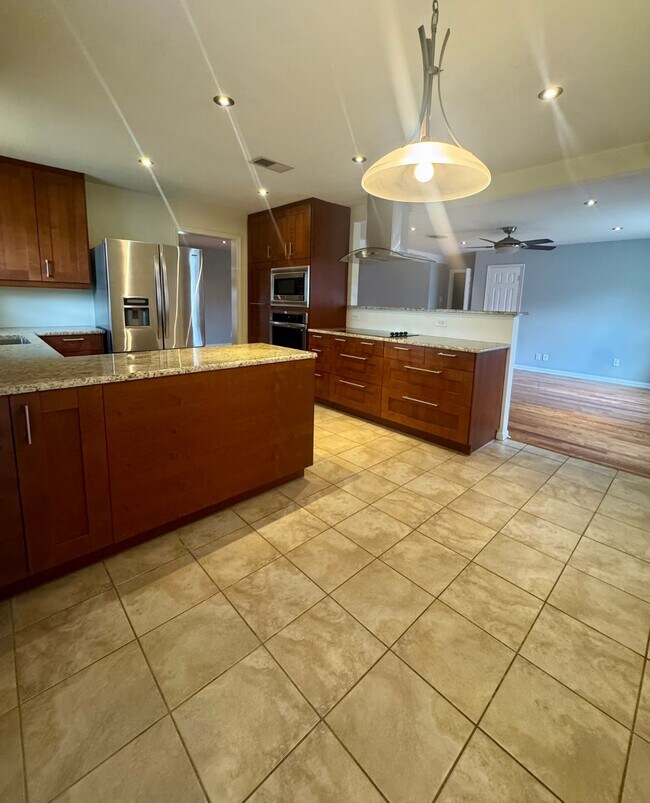 Foto del edificio - 6823 Hartland St