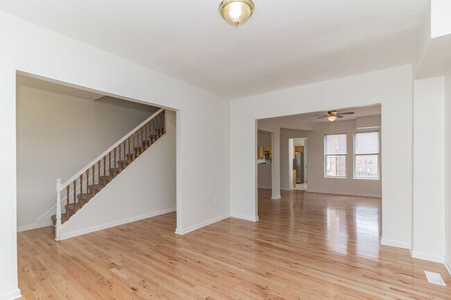 Foto del edificio - 3655 Cottage Ave