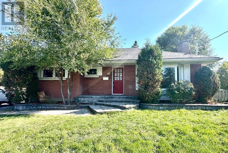 Primary Photo - 126 Norice St