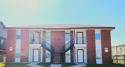 Building Photo - 508 Alpine St