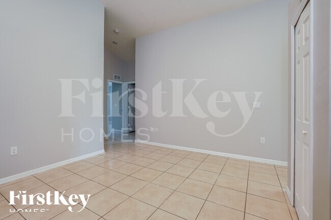 Foto del edificio - 317 Melissa Dr