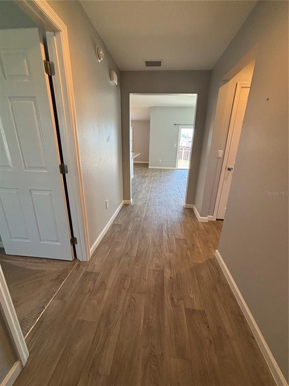 Foto del edificio - 3319 Rohan Rd