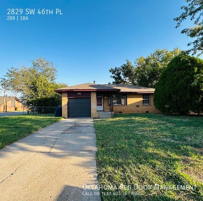 Building Photo - 2829 SW 46th Pl