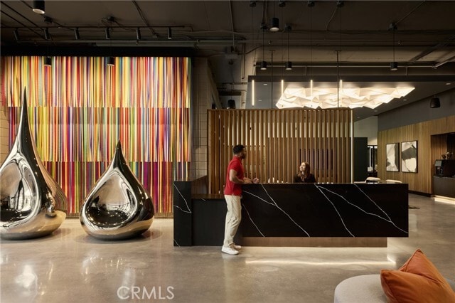 Foto del edificio - 21010 Erwin St