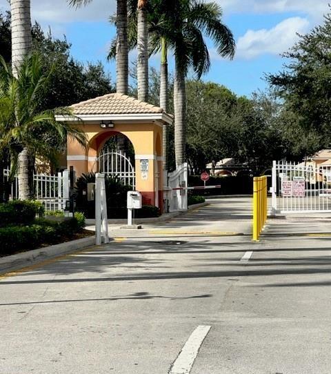Foto del edificio - 2140 SW 87th Way