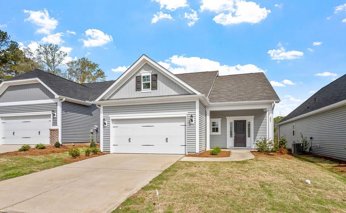 Primary Photo - 209 Meadowbark Bnd