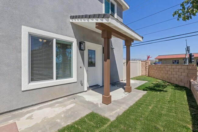 Foto del edificio - BRAND NEW HOME