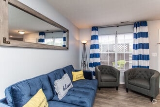 Interior Photo - Edgemont Village