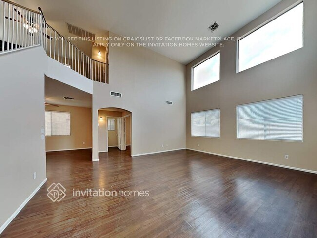 Foto del edificio - 10410 W Illini St