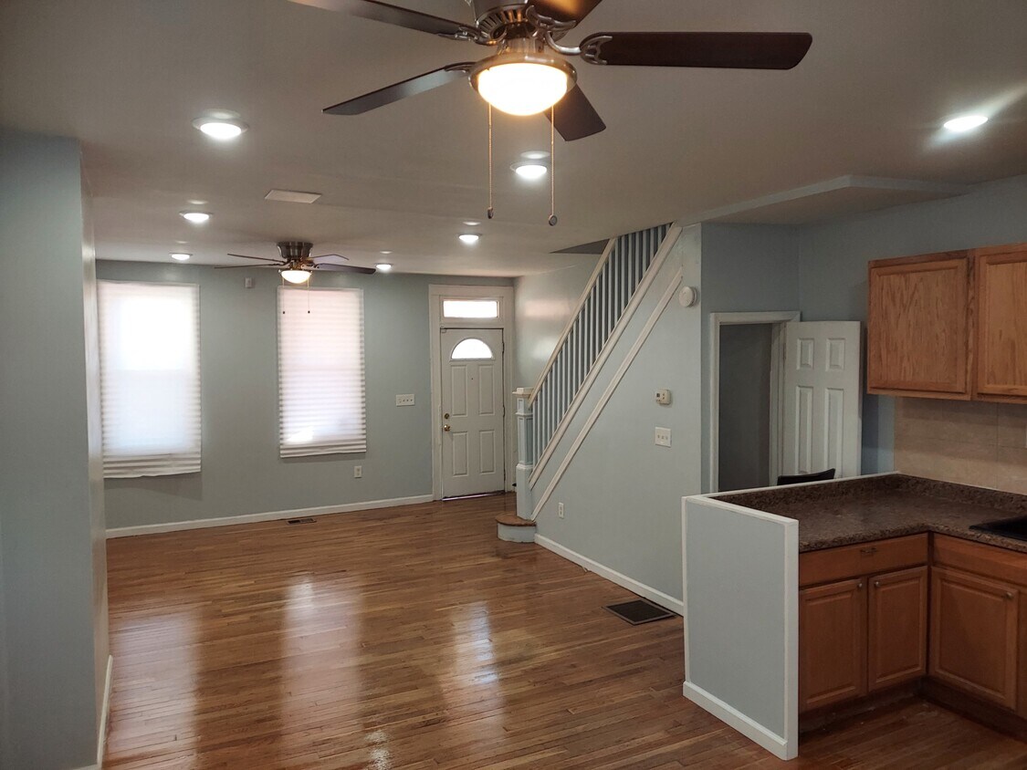 3704 Hayward Ave, Baltimore, MD 21215 Townhome Rentals in Baltimore MD